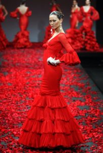 vestido de flamenca en pasarela