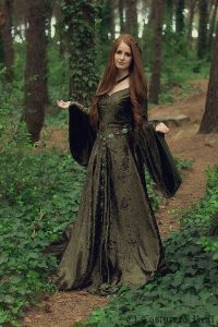 vestido medieval verde